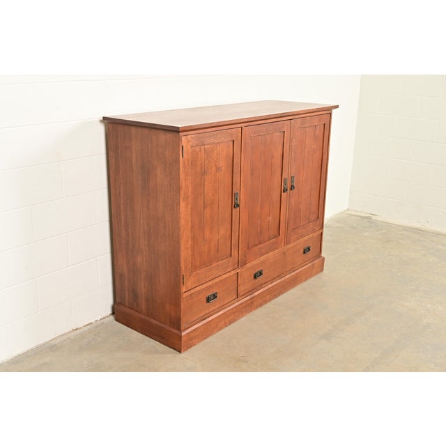 L. & J.G. Stickley, Inc. Stickley Mission Oak Arts & Crafts Media Cabinet For Sale - Image 4 of 14