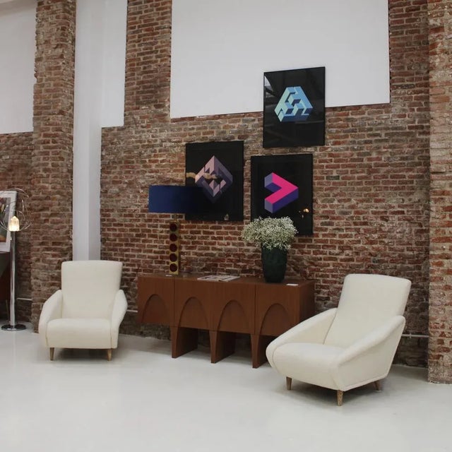 Beige Set of Wool Armchairs in the style of Gio Ponti For Sale - Image 8 of 9