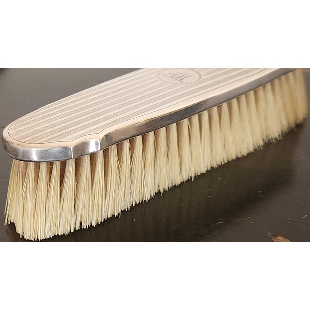 English Art Deco Sterling Silver Grooming Trio by William Neale, Birmingham 1927 For Sale In New York - Image 6 of 18