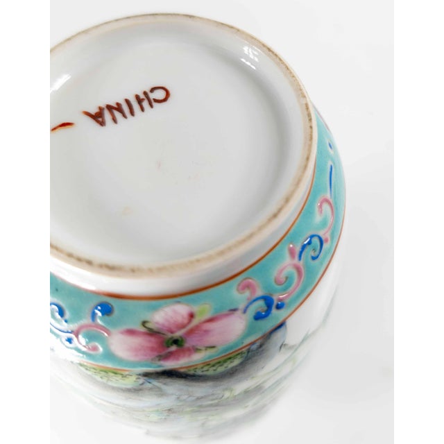 Early 20th Century Chinese Chinoiserie Famille Rose Vase, Late Qing or Republic Period For Sale - Image 18 of 18