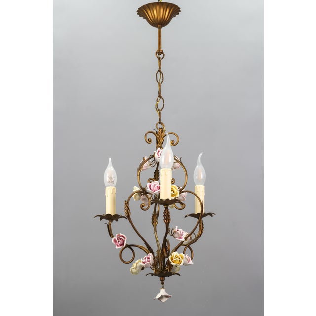 Italian Florentine Golden Metal Three-Light Chandelier with Porcelain Roses, 1970s For Sale - Image 15 of 18