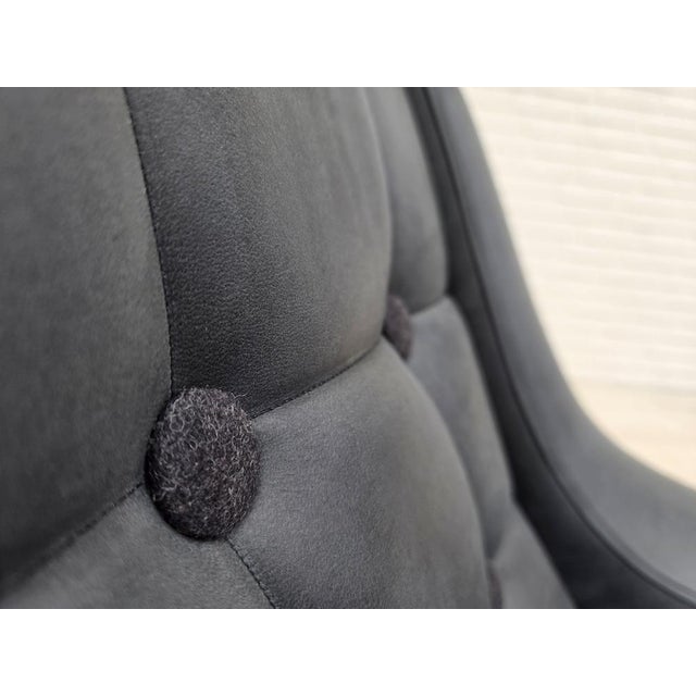 Black Leather Armchair by Illum Wikkelsø, 1970s For Sale - Image 8 of 17