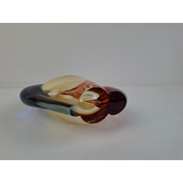 1960s Mid-Century Modern Czech Art Glass Vase attributed to Hana Machovska Mstisov, 1960s For Sale - Image 5 of 18