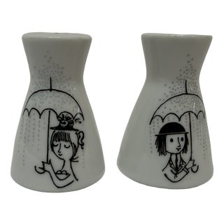 Salt and Pepper Shakers by Raymond Peynet for Rosenthal, 1960s, Set of 2 For Sale
