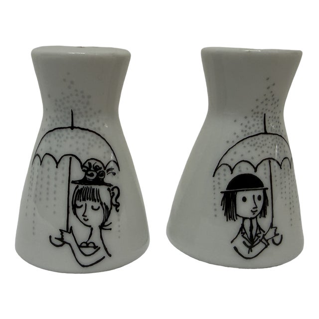 Salt and Pepper Shakers by Raymond Peynet for Rosenthal, 1960s, Set of 2 For Sale