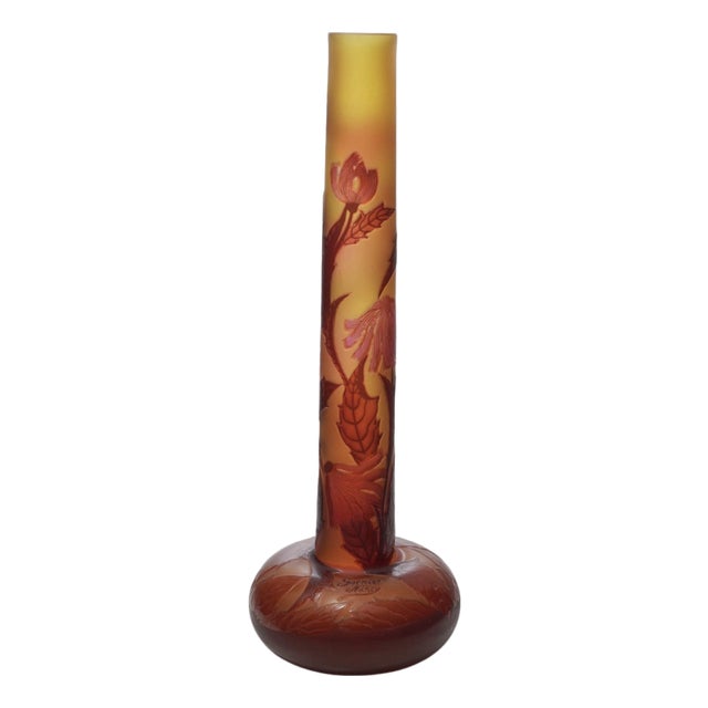 1900s Monumental French Signed Émile Gallé Art Nouveau Cameo Glass Vase. For Sale
