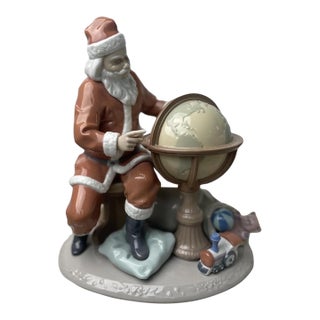 Lladro Santa Figurine #1813 'Christmas Journey' Retired 1996 For Sale