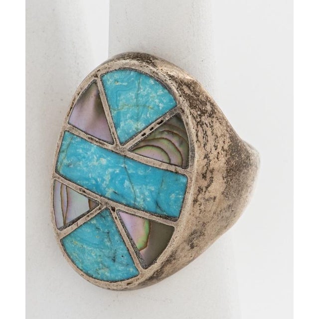 Mid 20th Century Vintage Southwestern Silver, Turquoise & Shell Ring For Sale - Image 5 of 7