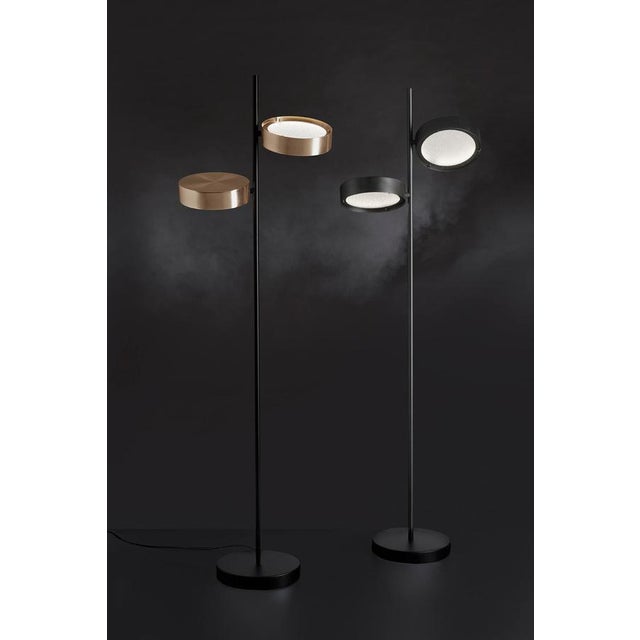Floor lamp model berlin 323, by christophe pillet. Manufactured by oluce, italy. Materials: metal, glass. Dimensions: ø 30...