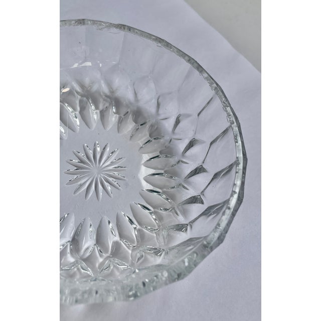 Glass 1950s Val St Lambert Crystal Dessert Berry Bowls - Set of 4 For Sale - Image 7 of 7