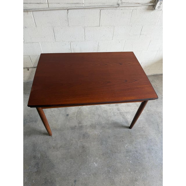 Wood Vintage Danish Modern Teak Extendable Dining Table With Draw Leaves For Sale - Image 7 of 10