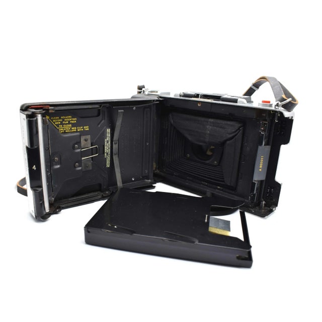 Black Mid 20th Century Polaroid Automatic Land Camera Model 180 For Sale - Image 8 of 9