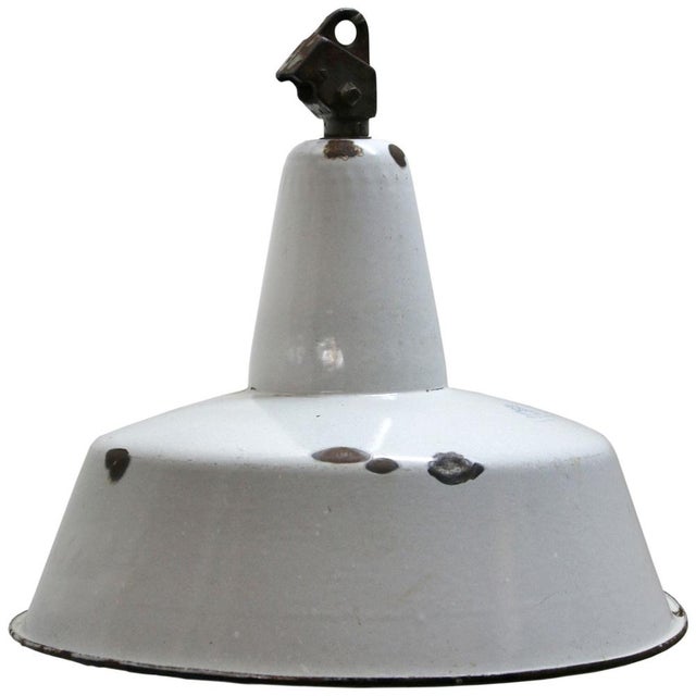1950s Vintage Industrial Light Gray Enamel Pendant Light For Sale - Image 5 of 5