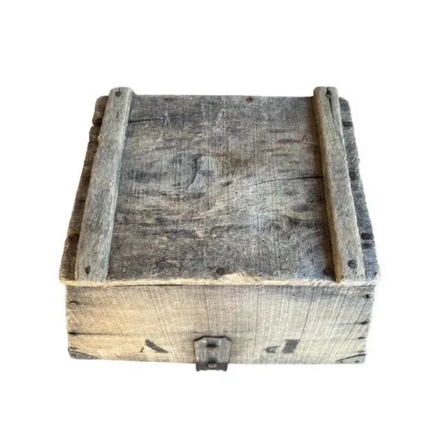 Farmhouse Vintage French Grape Harvest Basket For Sale - Image 3 of 4