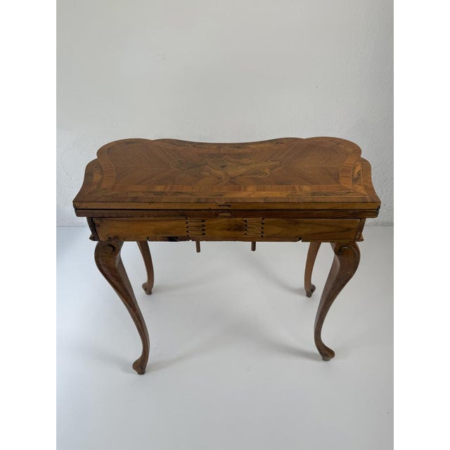 Antique Burl Game Table in Walnut, 1800s For Sale - Image 14 of 15