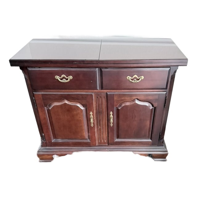 Chippendale Mahogany Drop-Leaf Buffet / Sideboard For Sale