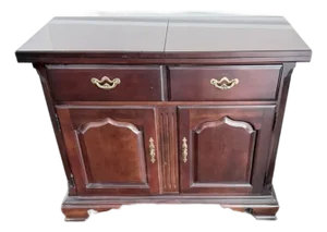 Chippendale Mahogany Drop-Leaf Buffet / Sideboard