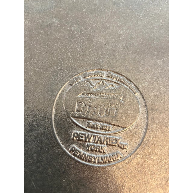 Mid 20th Century Coastal Regency Scallop Shell Pewter Serving Tray For Sale - Image 4 of 10