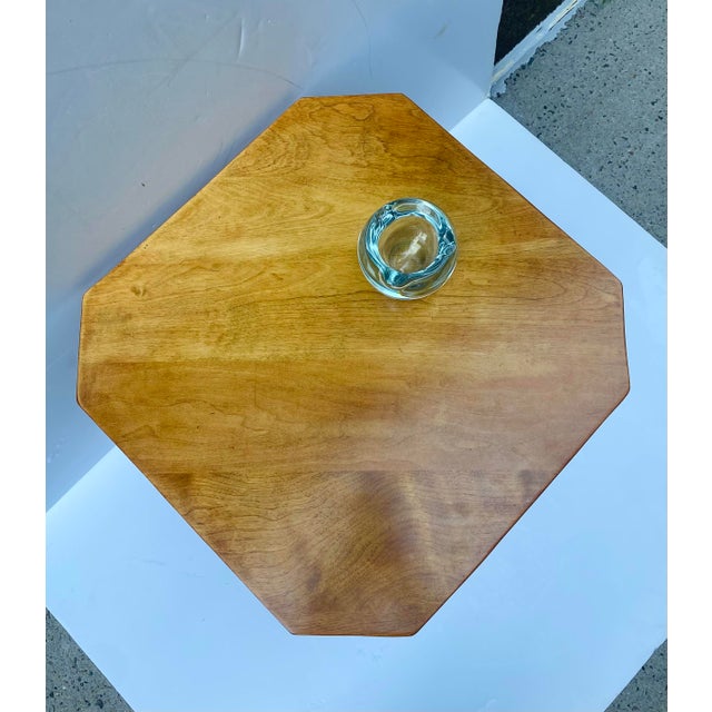 Oak Side End Drinks Table, Art Deco Style, Circa Mid-20th Century For Sale In New York - Image 6 of 9