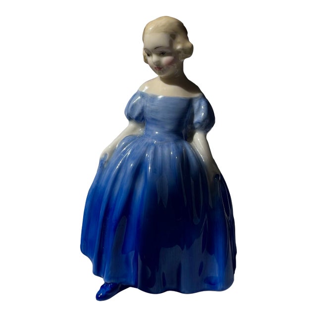 Antique Royal Doulton Figurine ~ “Marie” ~ Hn 1370 For Sale