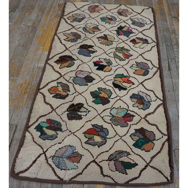 Early 20th Century American Hooked Rug 3'x 5' 9" Antique American Hooked Rug America Ivory 1920s, Circa Date: 1920s. This...