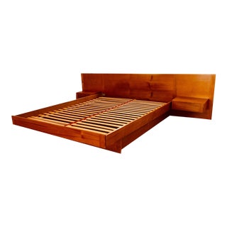 Sannemanns Mobelfabrik Danish Modern Teak Queen Platform Bedframe For Sale