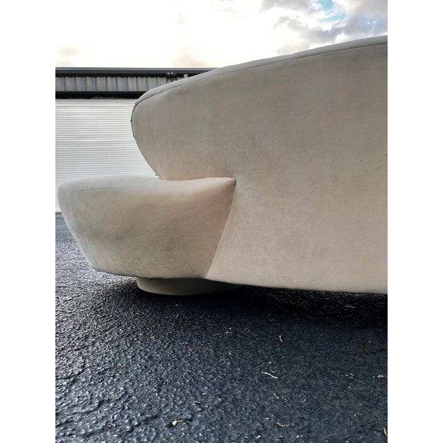 Vintage Serpentine Cloud Sofa | by Vladimir Kagan for Directional For Sale - Image 11 of 18