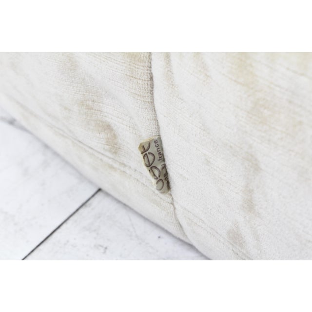 Vintage Togo Chair in Beige Velvet by Michel Ducaroy for Ligne Roset, 1980s For Sale - Image 11 of 16