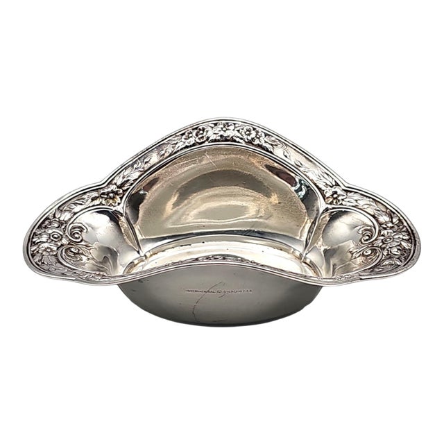 Early 20th Century International Sterling Victorian Style Dish For Sale