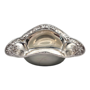 Early 20th Century International Sterling Victorian Style Dish