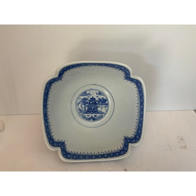 Chinoiserie Vintage Large "Blue Canton" Porcelain Deep Square Fruit / Centerpiece Bowl - 9" Portugal 1980s-1990s For Sale - Image 3 of 7
