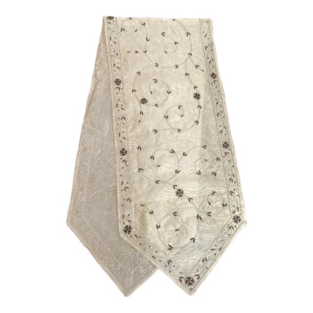 Sethi & Sethi Silver Pewter Clover Vine Zardosi Embroidered Silk Organza Decorative Table Runner For Sale