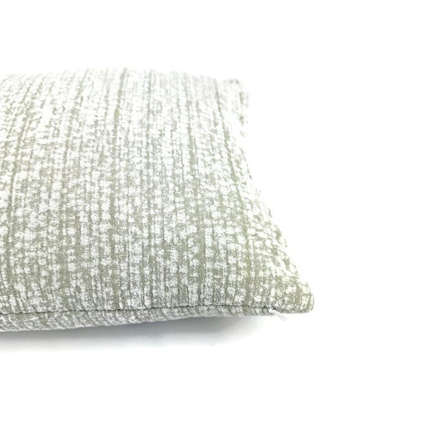 Contemporary Perennials Rock Steady in White Sands Lumbar Pillow Cover - Gray and White Textured Speckle Outdoor Rectangle Cushion Cover For Sale - Image 3 of 5