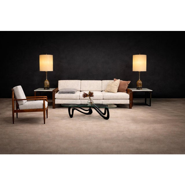 A study in restraint and proportion, this Brazilian Modern armchair from the 1960s reflects the quiet sophistication that...