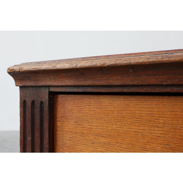 Wood French Louis XVI Oak Commode with Fluted Corner Posts and Brass Handles, 1800 For Sale - Image 7 of 12