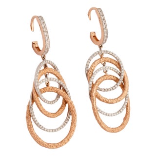 Natural diamond 1.03cts earring in 18k gold For Sale