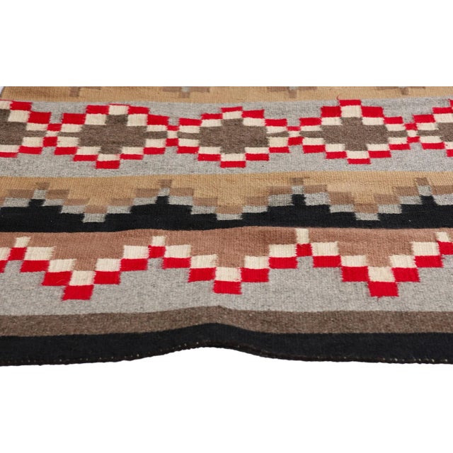 Vintage Crystal Southwest Modern Rug, 02'04 X 03'09 For Sale - Image 4 of 10