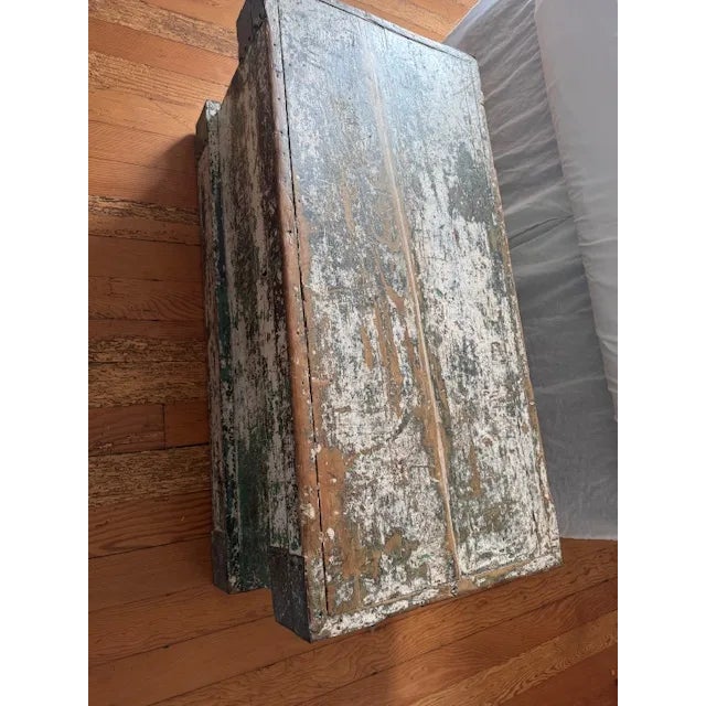 Green Statement Piece Vintage Trunk For Sale - Image 8 of 8
