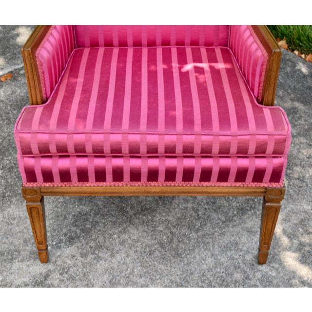 Hollywood Regency Hollywood Regency Style Bergere Armchair Pink Magenta Striped Satin Accent Chair For Sale - Image 3 of 14