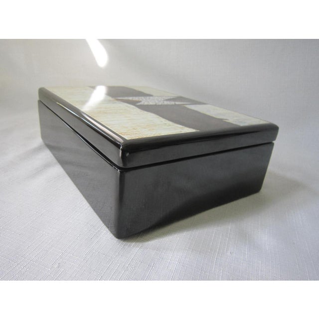 1970s Large Modernist Lacquer Enamel Box For Sale - Image 5 of 5
