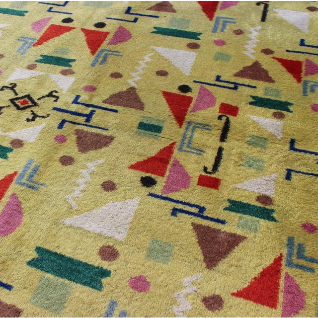 Art Deco Design Turkish Rug With a Modern Design in Yellow and Multi Colors For Sale In Atlanta - Image 6 of 10