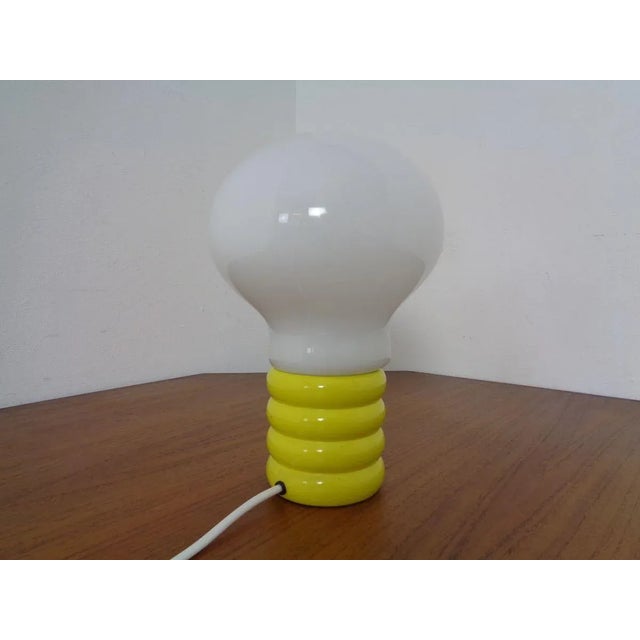 German Yellow Opaline Glass Bulb Lamp by Ingo Maurer for M Design, 1960s For Sale - Image 12 of 18