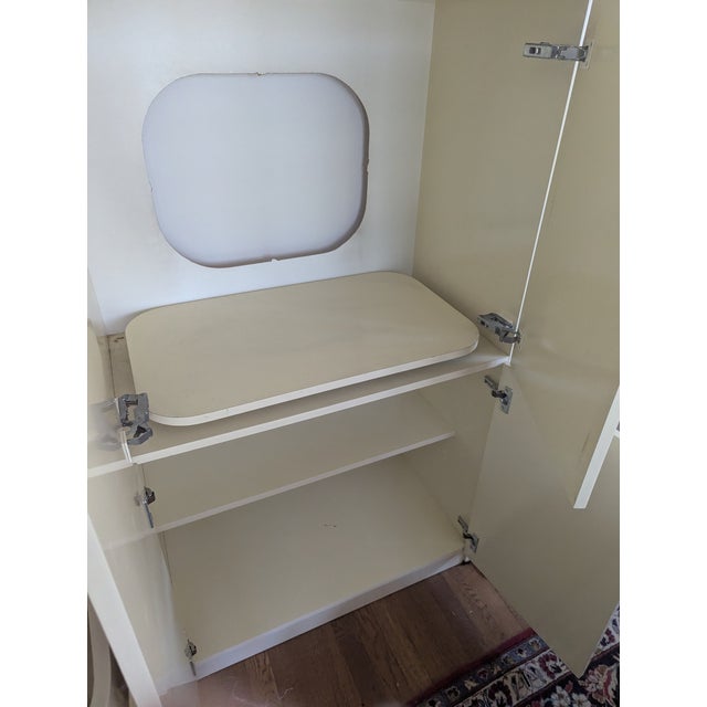 1980s 1980 Glam Wall Unit Display Cabinet For Sale - Image 5 of 5