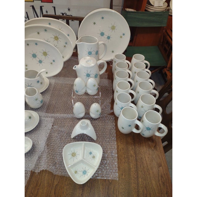 Fanciscan Starburst DInnerware Set for 12 - 195 Pieces For Sale In Seattle - Image 6 of 12