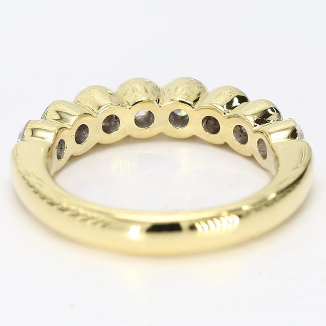 Contemporary 18k Yellow Gold Band With Eight Bezel Set Diamonds - Size 4 For Sale - Image 3 of 7