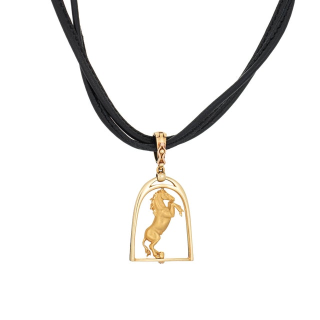 Contemporary Carrera Y Carrera Horse Diamond Necklace 18k Gold Leather Chain Jewelry 2000s For Sale - Image 3 of 5