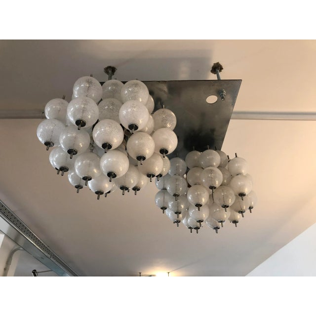 Ivory Murano Pulegoso Glass Chandeliers from Mazzega, 1970s, Set of 2 For Sale - Image 8 of 10