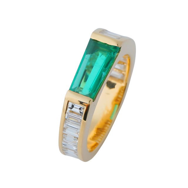 Natural Zambian high quality diamond ring in 18k hold For Sale - Image 11 of 18