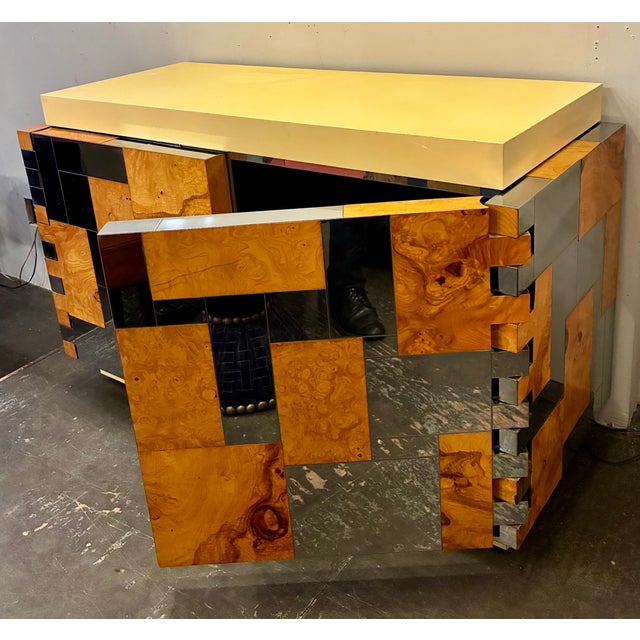 Mid-Century Modern 1970s Paul Evans Burl & Chrome Patchwork Cabinet, Attributed For Sale - Image 3 of 12