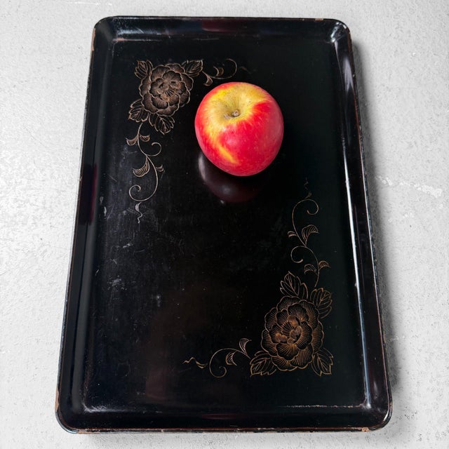 Japanese Lacquered Obon Tray with Peony, 1920s For Sale - Image 4 of 13